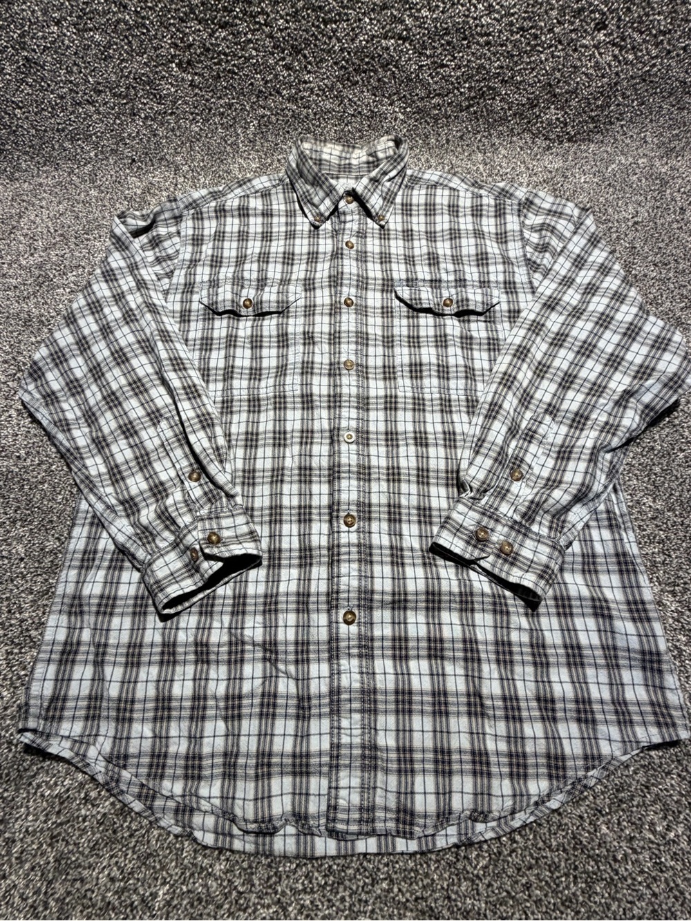 Carhartt Plaid Button-Up long sleeve Shirt men’s large